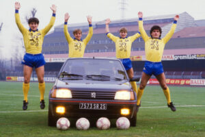 Top 50&nbsp;: les sponsors maillots les plus iconiques de l&rsquo;histoire (de 50 à 41) – Dégaine