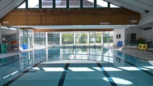 La piscine, service public à bout de souffle ? | France Inter