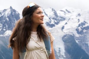 Constance Schaerer et l’Everest : quand l’aventure personnelle se transforme en produit marketing