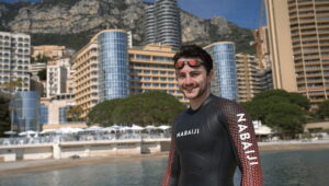 Pollution maritime&nbsp;: Noam Yaron va tenter de parcourir 180 km à la nage pour dénoncer le naufrage écologique de la mer Méditerranée - L'Humanité