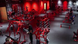 Prix cass&eacute;s, cours collectifs, machines modernes... Que valent les abonnements des salles de sport&nbsp;?