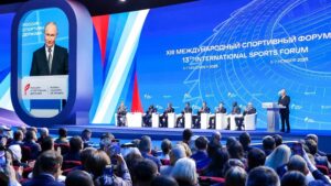 "La politique n'a pas sa place dans le sport"&nbsp;: Vladimir Poutine et le lobbying russe &agrave; l'&oelig;uvre pour r&eacute;int&eacute;grer les comp&eacute;titions sportives internationales