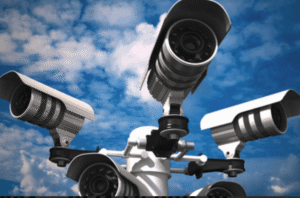 Loi JOP Alpes 2030&nbsp;: la prolongation de la vidéosurveillance algorithmique inquiète - Décideurs du Sport par Patrick Bayeux