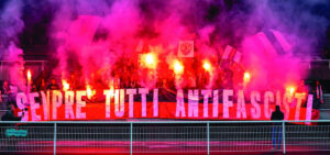 Politique | Mettre le fascisme hors-jeu grâce au sport&nbsp;! 