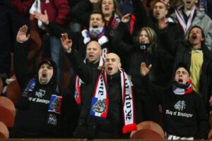 Extrême droite : dans les tribunes, les lignes floues entre passion du football et activisme politique