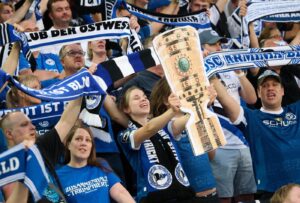 Selon une étude, regarder du foot augmente le risque de crise cardiaque - Allemagne - Arminia Bielefeld - SO FOOT.com