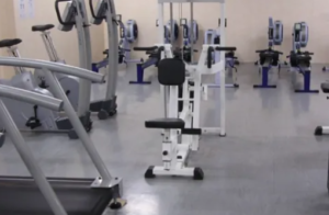 Une salle de sport fermée à Marseille : des traces de cocaïne retrouvées dans l'établissement - ICI