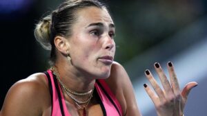 « La plus belle langue pour jurer » : quand Aryna Sabalenka s’énerve en portugais pour éviter les avertissements - Le Parisien