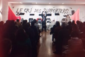 Le Cri des supporters, du théâtre contre le foot business – Dialectik Football