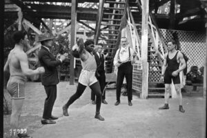 L’historien Julien Sorez renouvelle le regard sur la genèse du sport, entre 1890 et 1940