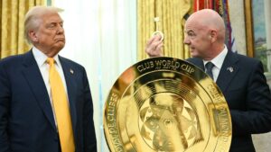 Même dans les grands événements sportifs, l’omniprésence de Donald Trump inquiète : 'On est dans la continuité de ce qu’il fait par ailleurs' - RTBF Actus