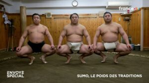 VIDEO. Sumo, le poids des traditions – franceinfo