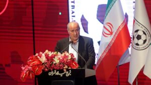 La d&eacute;l&eacute;gation iranienne d&eacute;nonce une "insulte" &agrave; l'a&eacute;roport de Toronto et annule sa pr&eacute;sence au congr&egrave;s de la Fifa – franceinfo