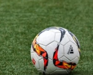 Des sportifs peuvent-ils arborer des maillots à connotation (…)