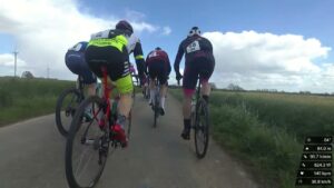 Premier tour course FSGT René - YouTube