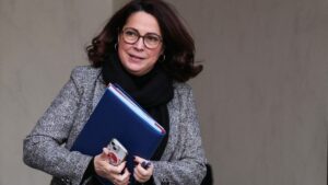 "Il faut continuer &agrave; soutenir la diffusion du sport sur le service public", plaide la ministre des Sports Marina Ferrari – franceinfo