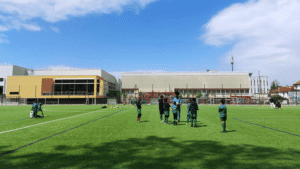 "Ici, c'est moins ax&eacute; sur la comp&eacute;tition"&nbsp;: &Agrave; Vitry-sur-Seine, un club de foot tente de d&eacute;samorcer la violence d&egrave;s l&rsquo;enfance – franceinfo