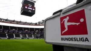 REPORTAGE. "C'est comme aller sur la Lune"&nbsp;: le petit club de foot allemand d'Elversberg d&eacute;barque en Bundesliga – franceinfo