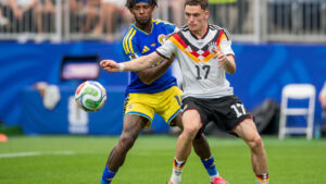 Coupe du monde : un arbitre de la VAR a-t-il vraiment fait un geste suprémaciste blanc face caméra lors d’Allemagne-Curaçao ? - Le Parisien