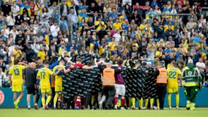 Le footballeur Christian Eriksen s’effondre en plein match, cinq ans après son arrêt cardiaque à l’Euro