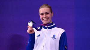 La nageuse britannique Katie Shanahan refuse Love Island pour gagner une médaille à la place