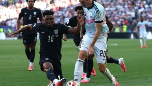 "Quand le pr&eacute;sident est impliqu&eacute; dans la Coupe du monde, voil&agrave; ce qu'il se passe..."&nbsp;:&nbsp;l'amertume des supporters am&eacute;ricains apr&egrave;s l'&eacute;limination des &Eacute;tats-Unis par la Belgique – franceinfo