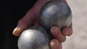Dans le Nord, la p&eacute;tanque est une affaire aussi s&eacute;rieuse qu'&agrave; Marseille – franceinfo