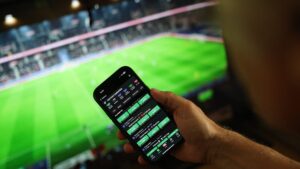 Les Fran&ccedil;ais ont mis&eacute; un montant record d'1,3&nbsp;milliard d'euros en paris sportifs pendant la Coupe du monde – franceinfo