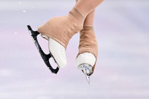 La Fédération internationale de patinage décide de réintégrer les Russes et les Biélorusses dans un statut neutre