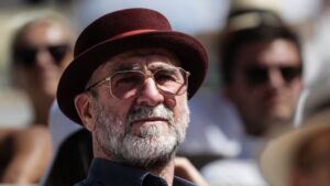 Eric Cantona, l'artiste aux multiples facettes&nbsp;: "Je pars souvent sur des images cin&eacute;matographiques" – franceinfo