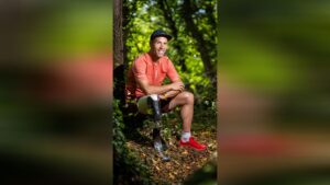 La belle histoire de Julien Veysseyre, premier amput&eacute; &agrave; terminer l'UTMB – franceinfo