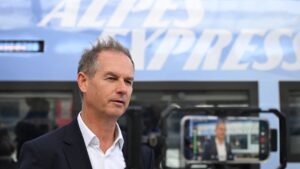 Edgar Grospiron quitte son poste de pr&eacute;sident du Comit&eacute; d'organisation des Jeux 2030 dans les Alpes, apr&egrave;s des mois d'une profonde crise de gouvernance – franceinfo