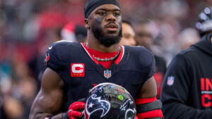 La NFL sanctionne le joueur Azeez Al-Shaair pour son hommage à la jeune Palestinienne Hind Rajab, tuée par l’armée israélienne - Le Parisien