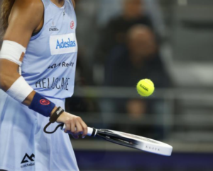Le sport coûte plus cher, mais les Français sont toujours prêts à mettre la main au portefeuille
