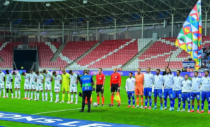 Israël - Irlande : « Le drapeau noir du djihadisme flotte »… Avec un brassard noir, les Irlandais survolent un match tendu