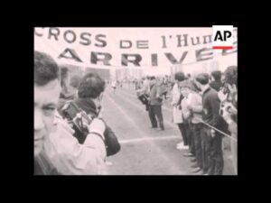 CAN959 'CROSS DE L'HUMANITE' RACE HELD IN PARIS - YouTube