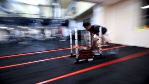 Hyrox, "athl&egrave;te hybride"&hellip; Comment les salles de sport tentent de se renouveler pour fid&eacute;liser ou attirer de nouveaux clients&nbsp; – franceinfo