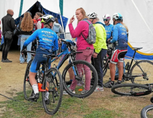 Un premier cyclo-cross FSGT réussi au Pré-Rolland à Plancoët | Le Télégramme